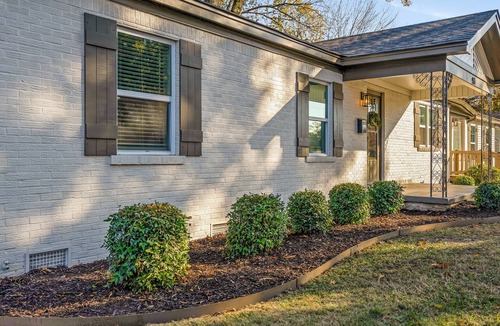 Conway House | Welcome to "The Central Downtown House!"