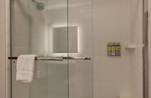 Auburn House | Welcome to the new Suites in Downtown Auburn, Washington!