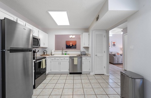 Oso Grande House | Welcome to the Oso Cozy Casita - No House guests without prior approval from host.