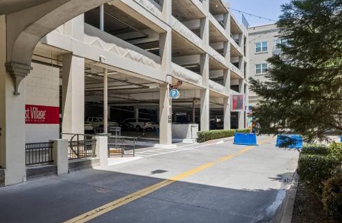 Cityplace Apartment | West Village 2BR Katy Trail & Dining, Parking