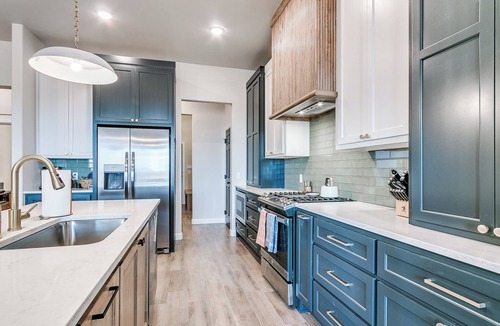 Edmond House | Western-Themed Family Retreat - Kid-Friendly, Fire Pit, New Build Home