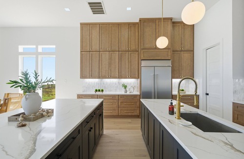 Freeport House | Where SKY meets the SEA - Stay once, stay forever!