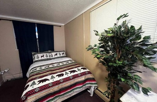 Bonesteel Cabin | Whetstone Bay Lodge Room 4 - Sleeps 4