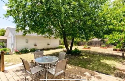 Sayles Blvd. Area House | While in Abilene