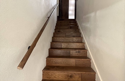 Vernon Apartment | Wilbarger Upstairs apartment! 3 bedroom/2 bath