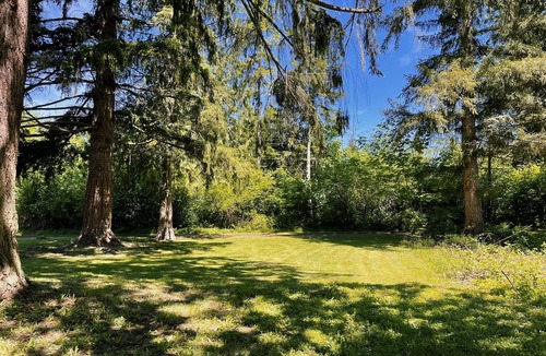 Eatonville House | Wild Rose Farm