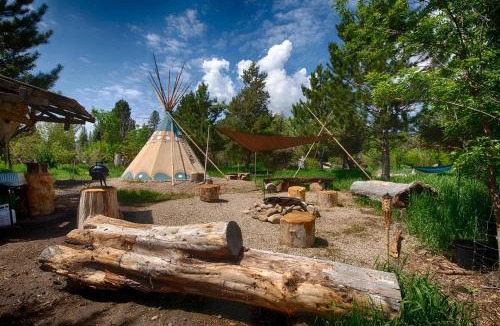 Garden Valley Other | Wolf Den Getaway Destination