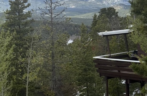 Black Hawk Cabin | Wonder-View Lodge with Private Panoramic Mountain Views!