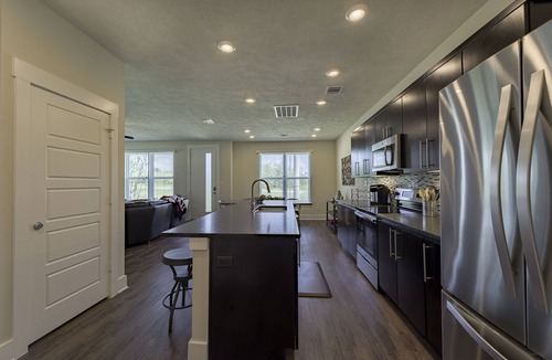 Wellborn House | Wonderful, Spacious, Upscale Townhome near Texas A&M University