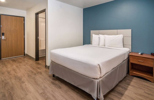 Denton Hotel | WoodSpring Suites Denton