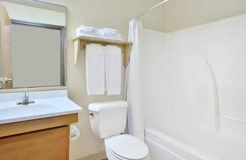 Liberty Hotel | WoodSpring Suites Kansas City Liberty