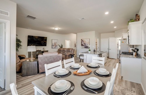 Odessa House | Work, Explore & Unwind: Lovely Permian Basin Home