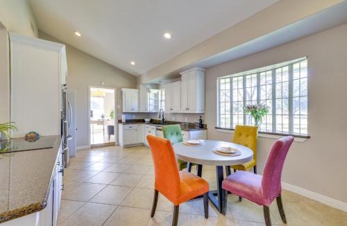 Sunnyvale Apartment | Work & Unwind, Stylish Sunnyvale Retreat!