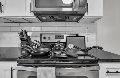 Blue Springs House | World Cup Stay 3BR Ranch 20 Min to Arrowhead
