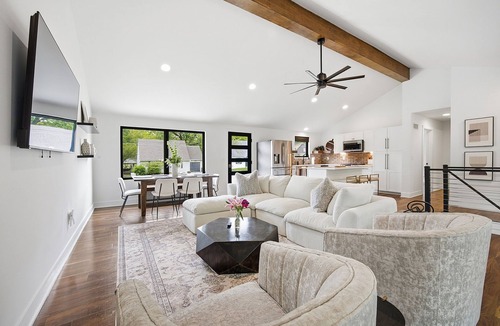 Overland Park House | World Cup Wonder! Walk to Downtown OP & Top Farmers Market