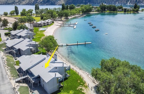 Wapato Point Condo | Yacinde D8 Two Level Waterfront Townhome with Patio and Balcony