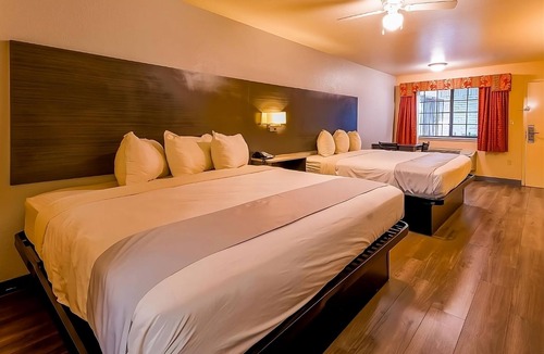 Sweet Home Hotel | You Found it! With Outdoor Pool Access, Free Parking, Near Dairy Queen Yoakum!
