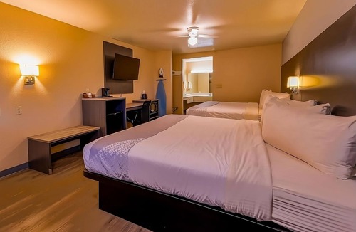 Sweet Home Hotel | You Found it! With Outdoor Pool Access, Free Parking, Near Dairy Queen Yoakum!