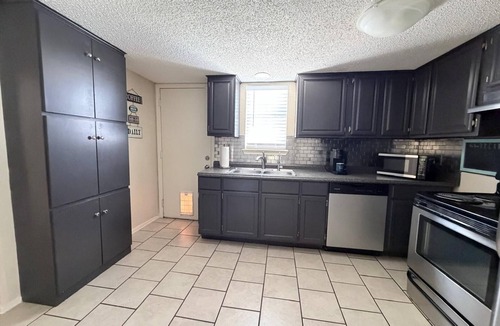 Odessa House | Your 3 bedroom home away from home in Odessa