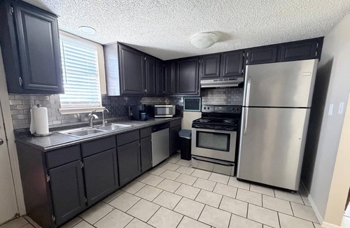 Odessa House | Your 3 bedroom home away from home in Odessa