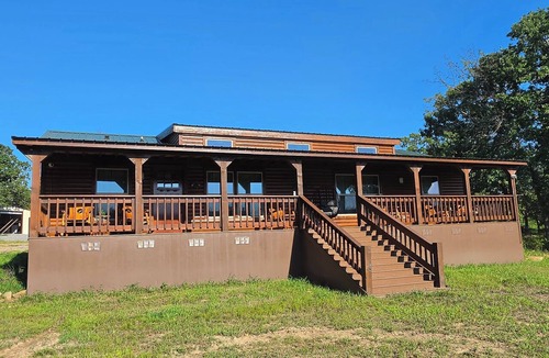 Blocker Cabin | Your 56-Acre Fishing Escape Awaits!