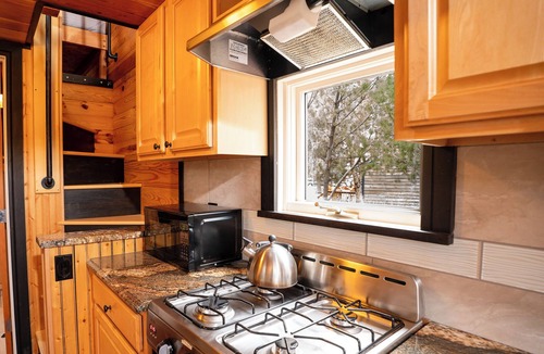 Lyons Resort | Your Adventure Hub – The Sequoia Tiny Home on River and Near Trails & Parks