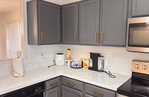 Southeast Arlington House | Your Arlington Hotspot: Games, Flights & Family Fun