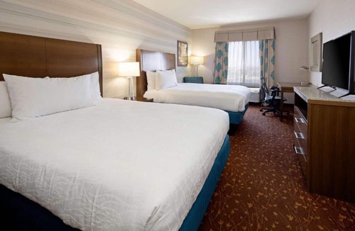 Albuquerque Hotel | Your Gateway to Adventure! 2 Spacious Units, Pool, Pets Allowed, Free Shuttle!