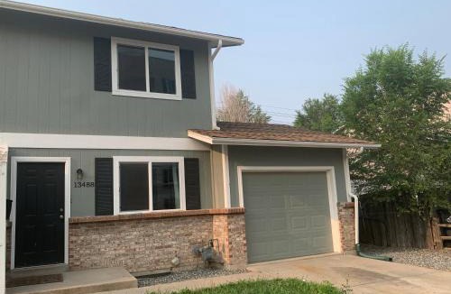 Jewell Heights - Hoffman Heights House | Your home close to Anshutz and DIA