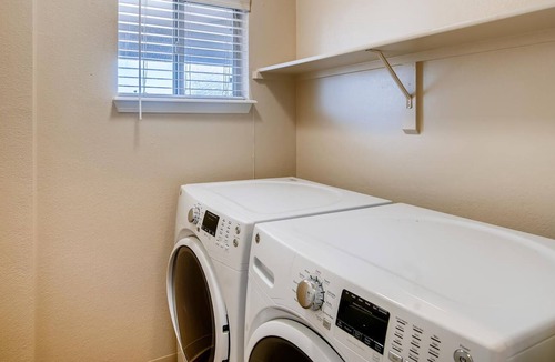 Greenwood Village Apartment | ZZ-BWK206 Awesome Location! 2x2 in DTC
