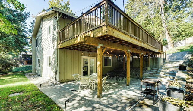 13 Mi to Lumen Field & Dtwn Seattle! Cozy Retreat