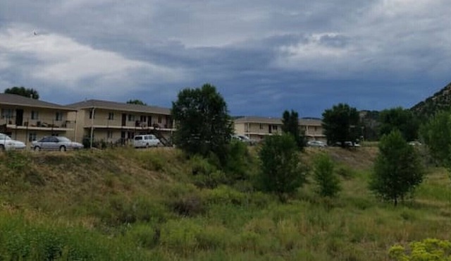 1425-2 · Huge Unit in Scenic Valley - Sleeps 8!