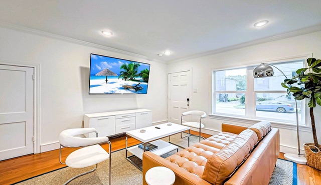 1709 Maryland 2KING/1BA Bottom Apt Duplex Pets Ok! 10 FURNISED APARTMENTS ONSITE