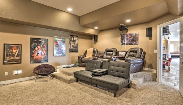 1BR Black Hawk Retreat with Games and Patio