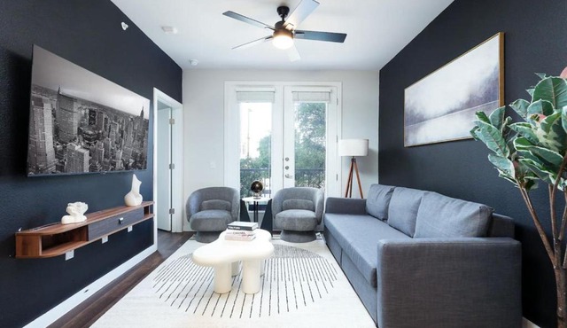 1BR Escape-w Parking, Near Riverwalk & Conv Ctr