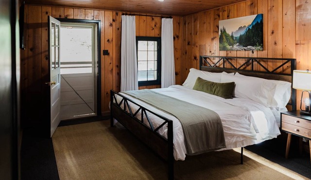 2 BR 2 BA San Juan Mountain Cabin