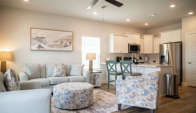 3/bd 2.5/bath near Downtown Ocean Springs & beaches! Coastline Cottage