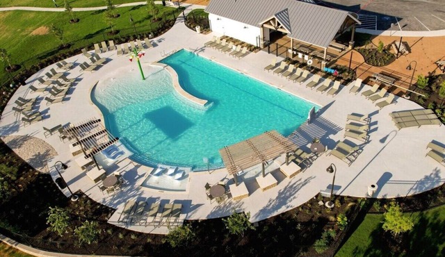 30 Days Or More+Dog Friendly+4BR+Sleeps 9