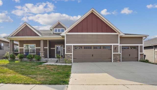 300 on Abigail. 4BR/3BA. Large kitchen. Deck with TV. Playground.