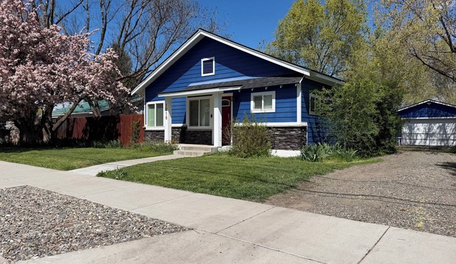 3BR Yard A/C Near Downtown