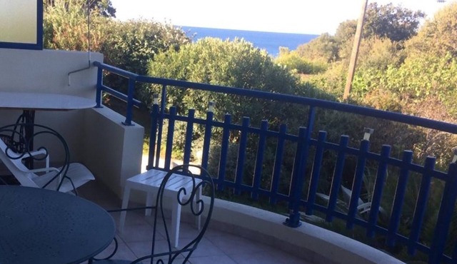 4pers St Raphaël vue mer+Esterel au pied. garage park WIFI Ch+2superposés+canapé in Saint Raphaël