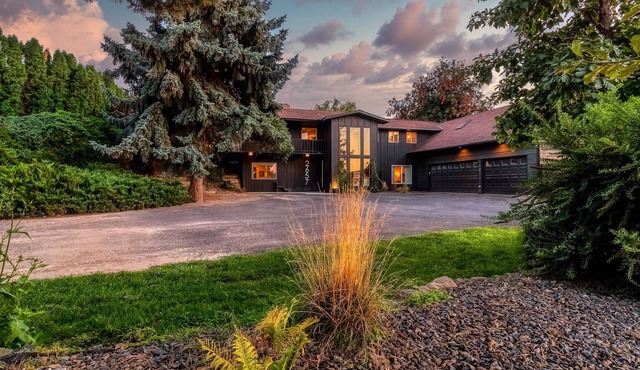 5b/4bath w/Hot tub in Walla Walla Valley!