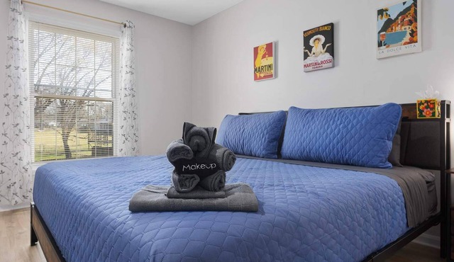 5Kings Arcade Sleeps10 PetsOK,Close to Attractions