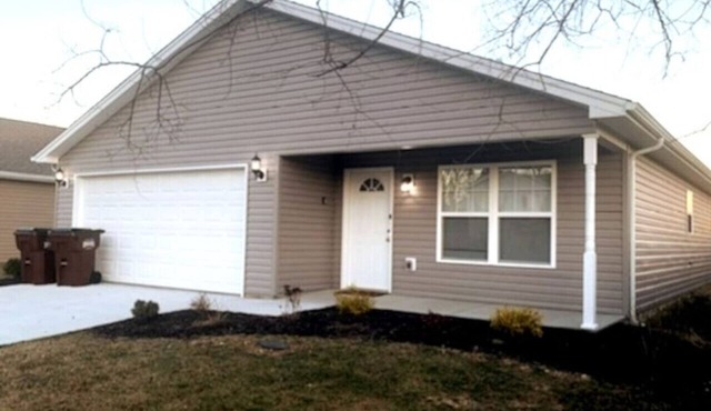708 Diamond Loop · 708 diamond loop new listing