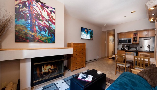 Affordable Purg Studio w/Resort Access + Elevator