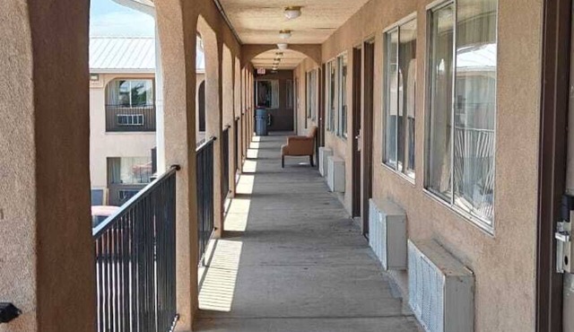 Albuquerque Inn Near Airport I 40