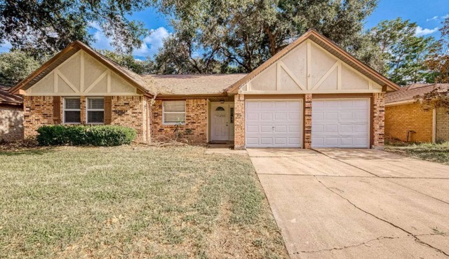 Amazing 3-bedroom 2 Bath House in Heart of Katy