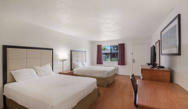 Americas Best Value Inn Lockhart