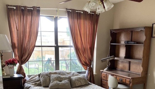 B101-B 1 Bedroom 1 bath