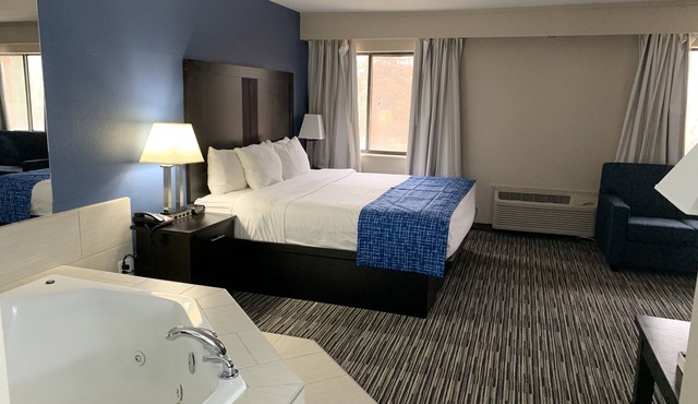 Baymont by Wyndham Enid